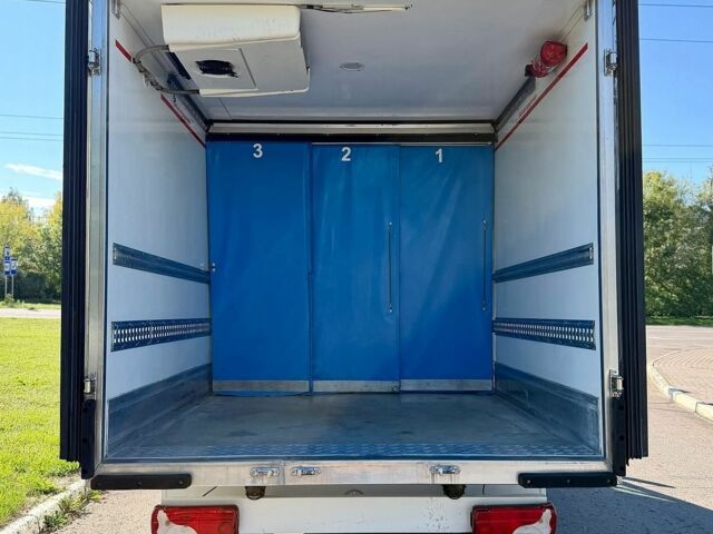 Білий Мерседес Sprinter, об'ємом двигуна 2.2 л та пробігом 360 тис. км за 20550 $, фото 22 на Automoto.ua