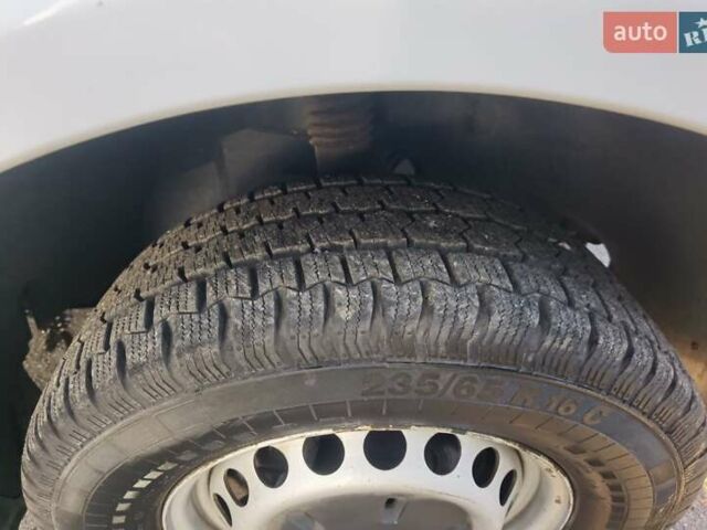 Білий Мерседес Sprinter, об'ємом двигуна 3 л та пробігом 348 тис. км за 23800 $, фото 13 на Automoto.ua