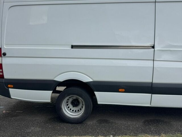 Белый Мерседес Sprinter, объемом двигателя 2.99 л и пробегом 540 тыс. км за 16999 $, фото 47 на Automoto.ua