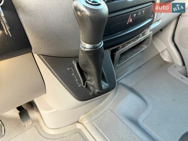 Білий Мерседес Sprinter, об'ємом двигуна 2.2 л та пробігом 285 тис. км за 23000 $, фото 82 на Automoto.ua