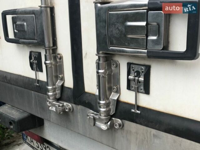 Белый Мерседес Sprinter, объемом двигателя 2.14 л и пробегом 225 тыс. км за 24900 $, фото 3 на Automoto.ua