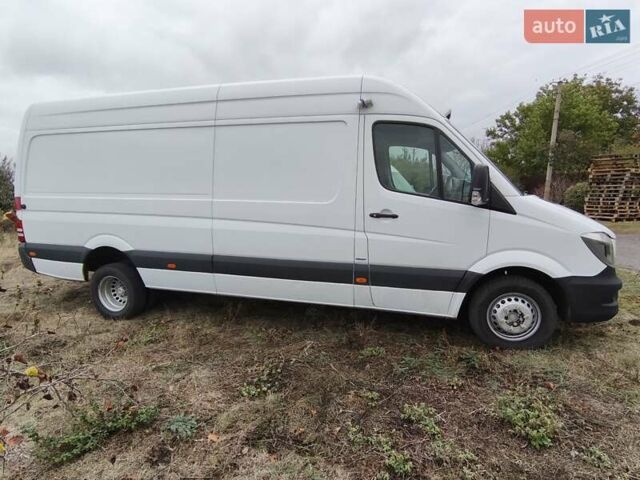 Белый Мерседес Sprinter, объемом двигателя 2.1 л и пробегом 400 тыс. км за 20000 $, фото 1 на Automoto.ua