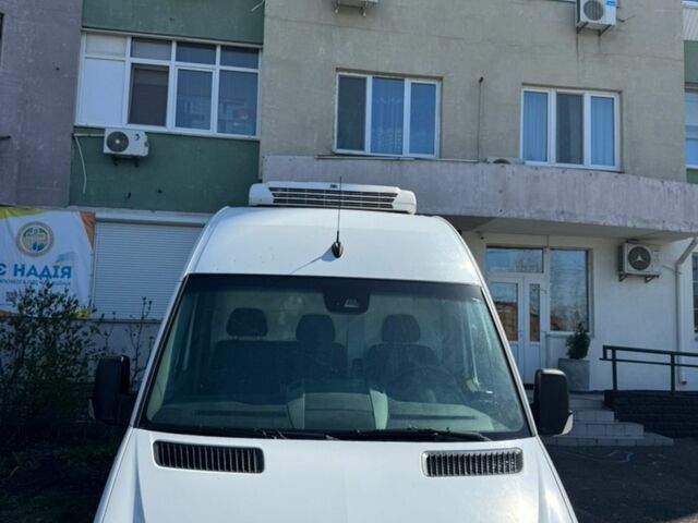 Белый Мерседес Sprinter, объемом двигателя 2.99 л и пробегом 540 тыс. км за 16999 $, фото 52 на Automoto.ua
