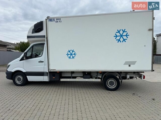Белый Мерседес Sprinter, объемом двигателя 2.1 л и пробегом 332 тыс. км за 23700 $, фото 5 на Automoto.ua