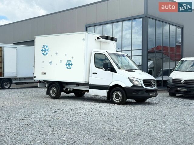Белый Мерседес Sprinter, объемом двигателя 2.2 л и пробегом 189 тыс. км за 19900 $, фото 3 на Automoto.ua