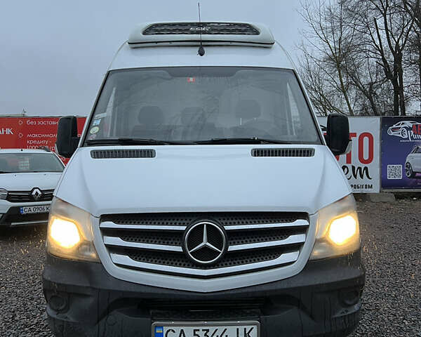 Белый Мерседес Sprinter, объемом двигателя 2.1 л и пробегом 492 тыс. км за 20700 $, фото 1 на Automoto.ua