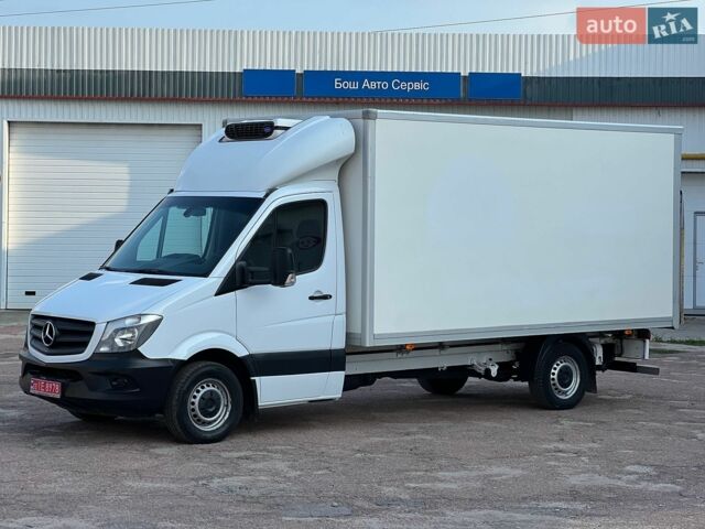 Белый Мерседес Sprinter, объемом двигателя 2.2 л и пробегом 335 тыс. км за 22750 $, фото 7 на Automoto.ua