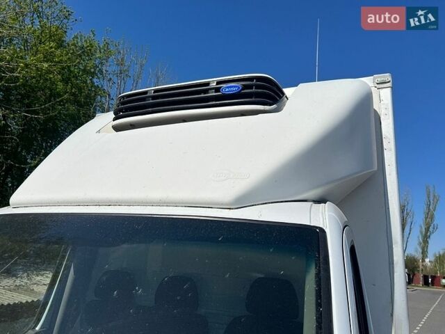 Белый Мерседес Sprinter, объемом двигателя 2.2 л и пробегом 300 тыс. км за 28800 $, фото 6 на Automoto.ua