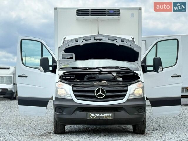 Белый Мерседес Sprinter, объемом двигателя 2.2 л и пробегом 189 тыс. км за 19900 $, фото 29 на Automoto.ua
