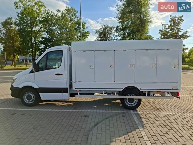 Білий Мерседес Sprinter, об'ємом двигуна 0 л та пробігом 280 тис. км за 19000 $, фото 6 на Automoto.ua