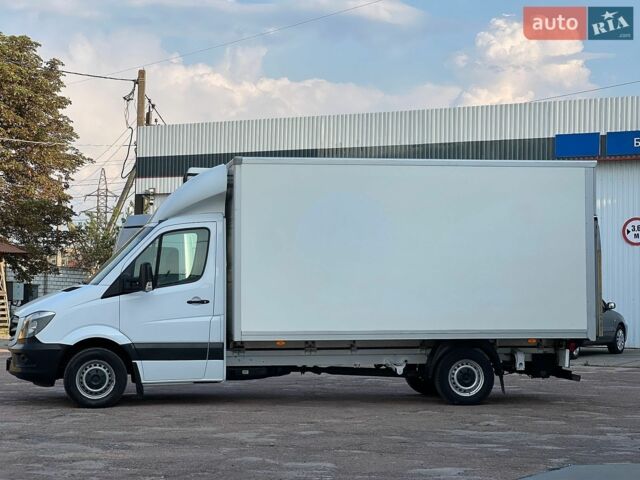 Белый Мерседес Sprinter, объемом двигателя 2.2 л и пробегом 335 тыс. км за 22750 $, фото 8 на Automoto.ua