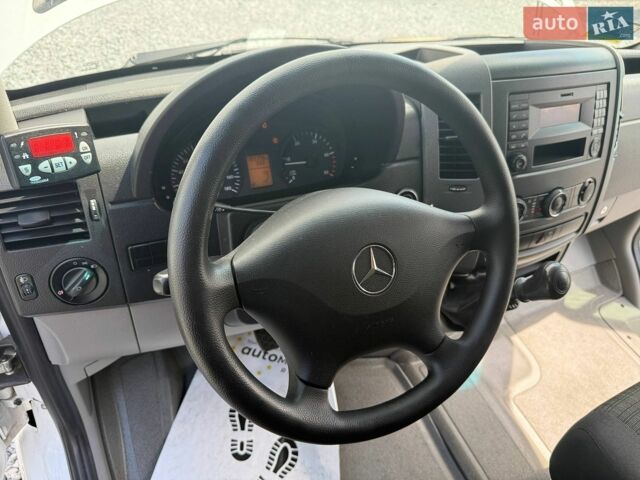 Белый Мерседес Sprinter, объемом двигателя 2.2 л и пробегом 189 тыс. км за 19900 $, фото 40 на Automoto.ua