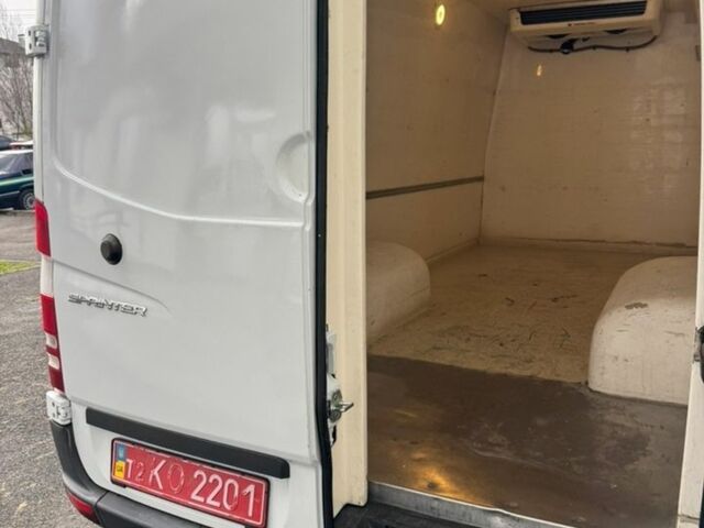 Білий Мерседес Sprinter, об'ємом двигуна 2.99 л та пробігом 540 тис. км за 17999 $, фото 43 на Automoto.ua