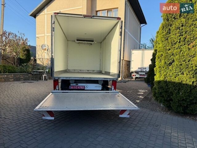 Белый Мерседес Sprinter, объемом двигателя 2.2 л и пробегом 269 тыс. км за 24500 $, фото 30 на Automoto.ua