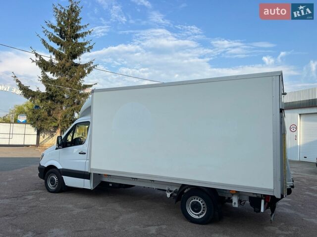 Белый Мерседес Sprinter, объемом двигателя 2.2 л и пробегом 335 тыс. км за 22750 $, фото 10 на Automoto.ua