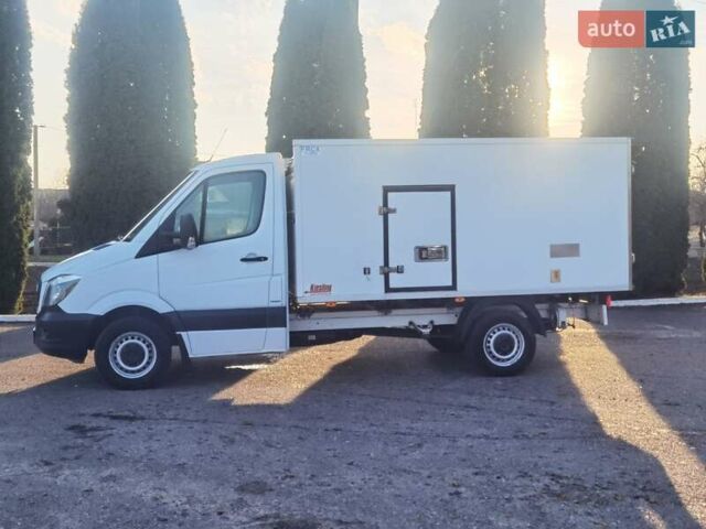 Белый Мерседес Sprinter, объемом двигателя 3 л и пробегом 348 тыс. км за 22399 $, фото 4 на Automoto.ua