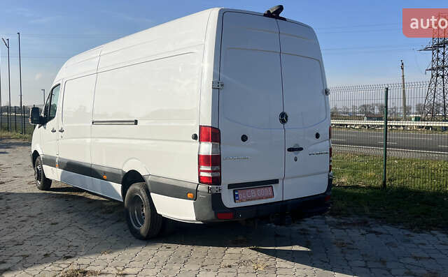 Білий Мерседес Sprinter, об'ємом двигуна 2.2 л та пробігом 307 тис. км за 20100 $, фото 3 на Automoto.ua