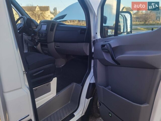 Білий Мерседес Sprinter, об'ємом двигуна 3 л та пробігом 348 тис. км за 21999 $, фото 31 на Automoto.ua