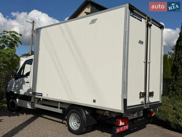 Белый Мерседес Sprinter, объемом двигателя 2.2 л и пробегом 265 тыс. км за 23000 $, фото 21 на Automoto.ua