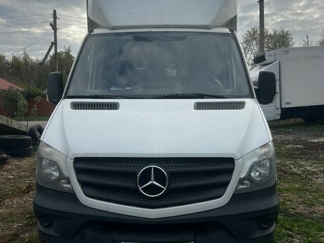 Белый Мерседес Sprinter, объемом двигателя 2.14 л и пробегом 692 тыс. км за 22500 $, фото 2 на Automoto.ua