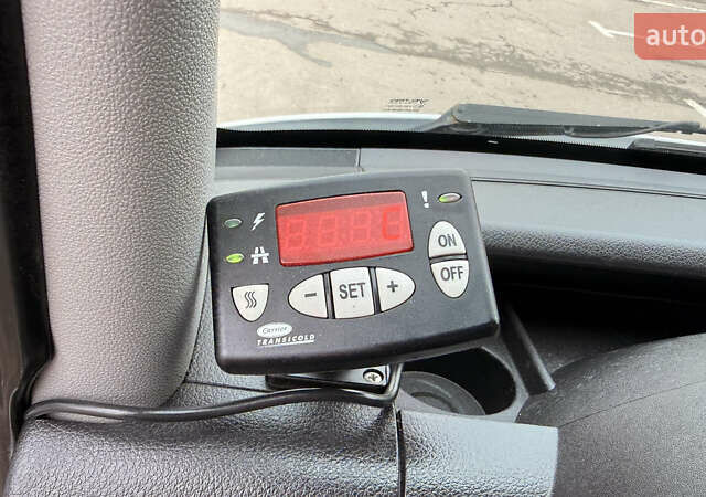 Білий Мерседес Sprinter, об'ємом двигуна 3 л та пробігом 309 тис. км за 33800 $, фото 42 на Automoto.ua