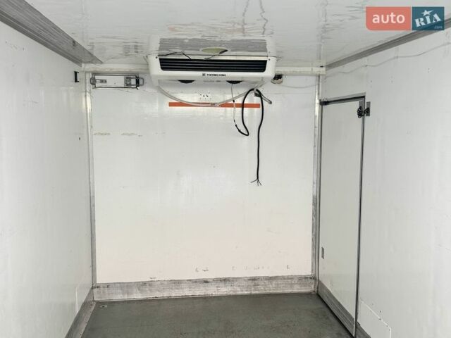 Белый Мерседес Sprinter, объемом двигателя 2.14 л и пробегом 292 тыс. км за 25000 $, фото 7 на Automoto.ua