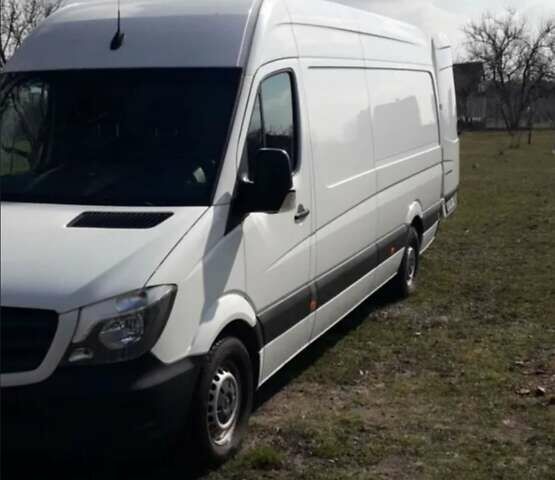 Білий Мерседес Sprinter, об'ємом двигуна 2.14 л та пробігом 300 тис. км за 10000 $, фото 3 на Automoto.ua
