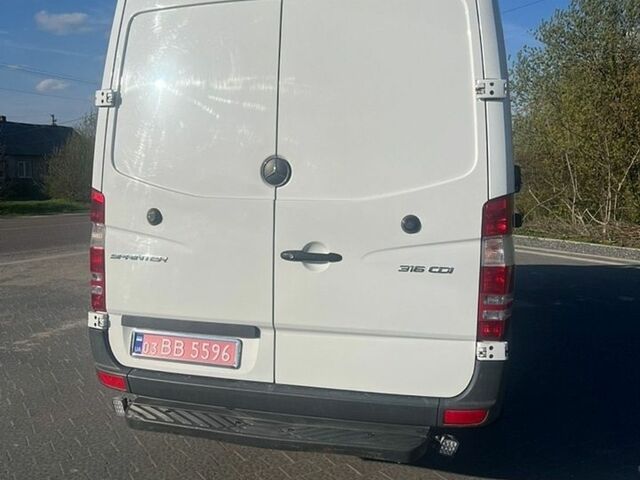 Белый Мерседес Sprinter, объемом двигателя 0 л и пробегом 460 тыс. км за 19000 $, фото 4 на Automoto.ua