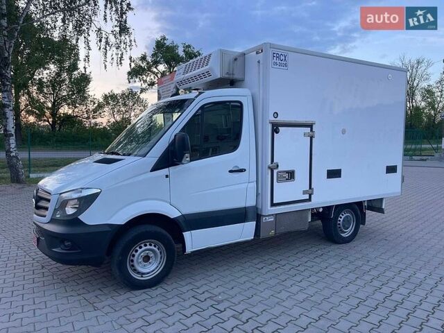 Белый Мерседес Sprinter, объемом двигателя 2.2 л и пробегом 150 тыс. км за 17900 $, фото 13 на Automoto.ua
