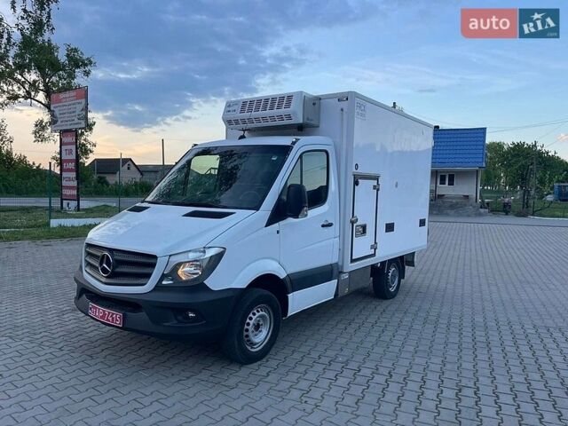 Белый Мерседес Sprinter, объемом двигателя 2.2 л и пробегом 150 тыс. км за 17900 $, фото 1 на Automoto.ua