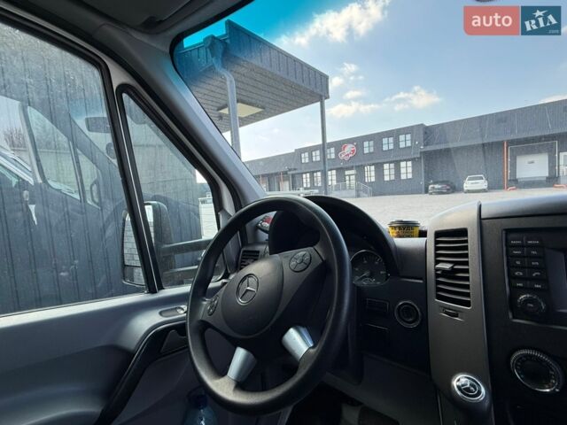 Білий Мерседес Sprinter, об'ємом двигуна 3 л та пробігом 280 тис. км за 30950 $, фото 27 на Automoto.ua