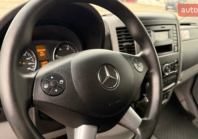 Білий Мерседес Sprinter, об'ємом двигуна 3 л та пробігом 309 тис. км за 33800 $, фото 29 на Automoto.ua