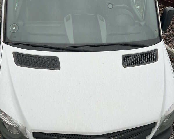 Білий Мерседес Sprinter, об'ємом двигуна 0 л та пробігом 610 тис. км за 20000 $, фото 7 на Automoto.ua