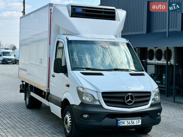Белый Мерседес Sprinter, объемом двигателя 2.2 л и пробегом 320 тыс. км за 14950 $, фото 3 на Automoto.ua