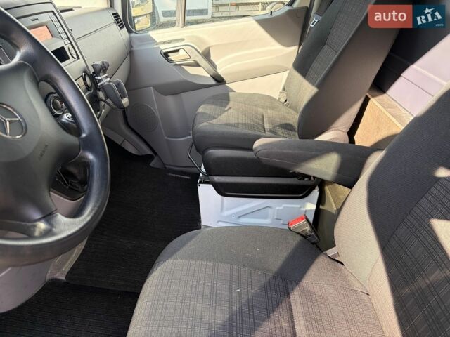 Білий Мерседес Sprinter, об'ємом двигуна 2.2 л та пробігом 224 тис. км за 17900 $, фото 20 на Automoto.ua