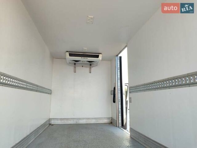 Белый Мерседес Sprinter, объемом двигателя 0 л и пробегом 380 тыс. км за 30900 $, фото 22 на Automoto.ua