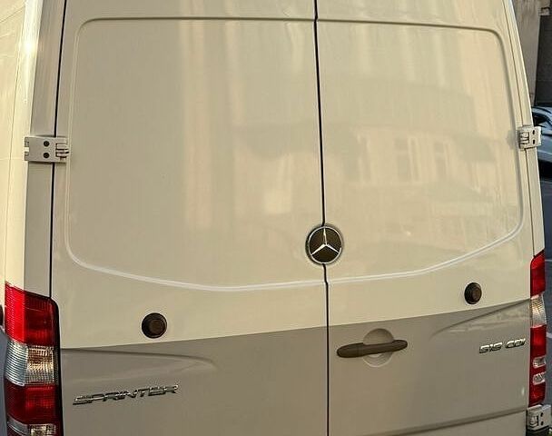 Білий Мерседес Sprinter, об'ємом двигуна 3 л та пробігом 566 тис. км за 32000 $, фото 3 на Automoto.ua