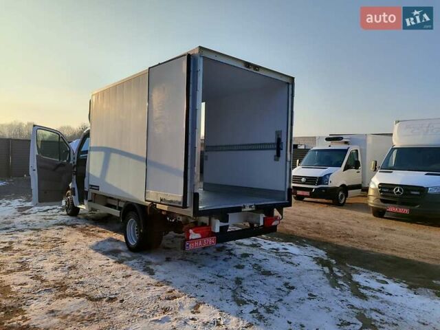 Белый Мерседес Sprinter, объемом двигателя 0 л и пробегом 380 тыс. км за 30900 $, фото 19 на Automoto.ua