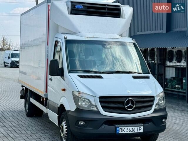 Белый Мерседес Sprinter, объемом двигателя 2.2 л и пробегом 320 тыс. км за 24950 $, фото 2 на Automoto.ua