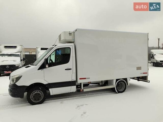 Белый Мерседес Sprinter, объемом двигателя 2.1 л и пробегом 350 тыс. км за 25900 $, фото 2 на Automoto.ua