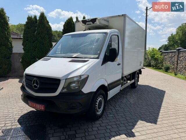 Белый Мерседес Sprinter, объемом двигателя 2.2 л и пробегом 257 тыс. км за 17200 $, фото 4 на Automoto.ua