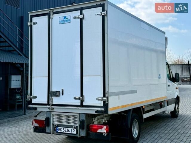 Белый Мерседес Sprinter, объемом двигателя 2.2 л и пробегом 320 тыс. км за 24950 $, фото 7 на Automoto.ua