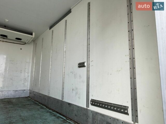 Белый Мерседес Sprinter, объемом двигателя 2.2 л и пробегом 320 тыс. км за 14950 $, фото 16 на Automoto.ua