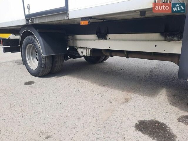 Білий Мерседес Sprinter, об'ємом двигуна 2.99 л та пробігом 372 тис. км за 29800 $, фото 4 на Automoto.ua