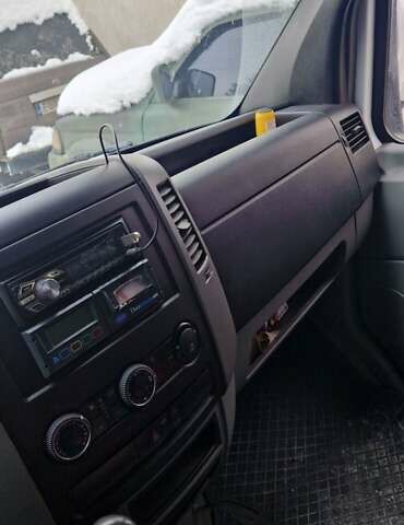 Белый Мерседес Sprinter, объемом двигателя 2.14 л и пробегом 291 тыс. км за 28500 $, фото 24 на Automoto.ua