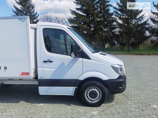 Белый Мерседес Sprinter, объемом двигателя 3 л и пробегом 346 тыс. км за 23500 $, фото 19 на Automoto.ua
