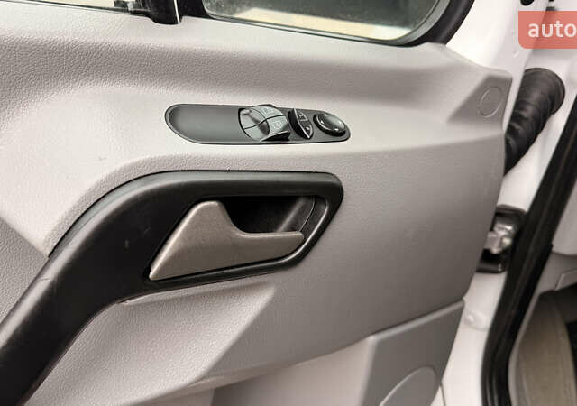 Білий Мерседес Sprinter, об'ємом двигуна 3 л та пробігом 309 тис. км за 33800 $, фото 35 на Automoto.ua