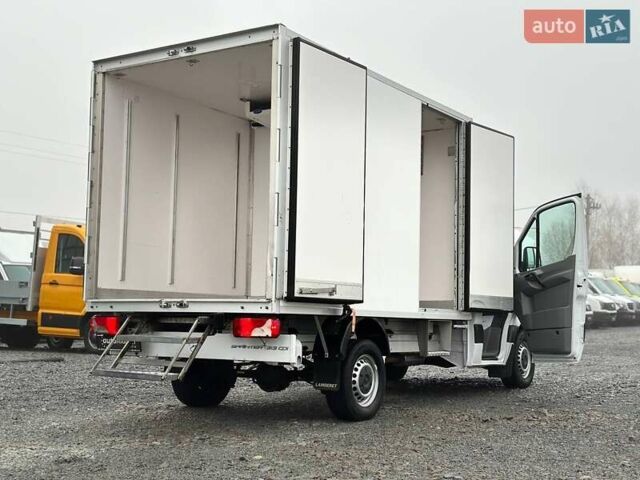 Белый Мерседес Sprinter, объемом двигателя 2.2 л и пробегом 194 тыс. км за 21800 $, фото 31 на Automoto.ua