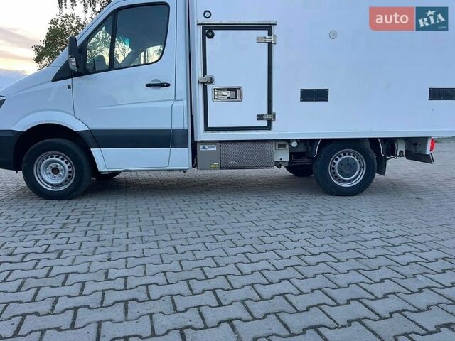 Белый Мерседес Sprinter, объемом двигателя 2.2 л и пробегом 150 тыс. км за 17900 $, фото 11 на Automoto.ua