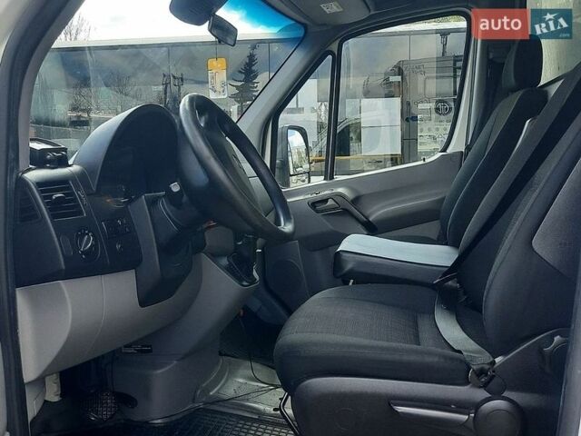 Білий Мерседес Sprinter, об'ємом двигуна 2.99 л та пробігом 372 тис. км за 29800 $, фото 9 на Automoto.ua
